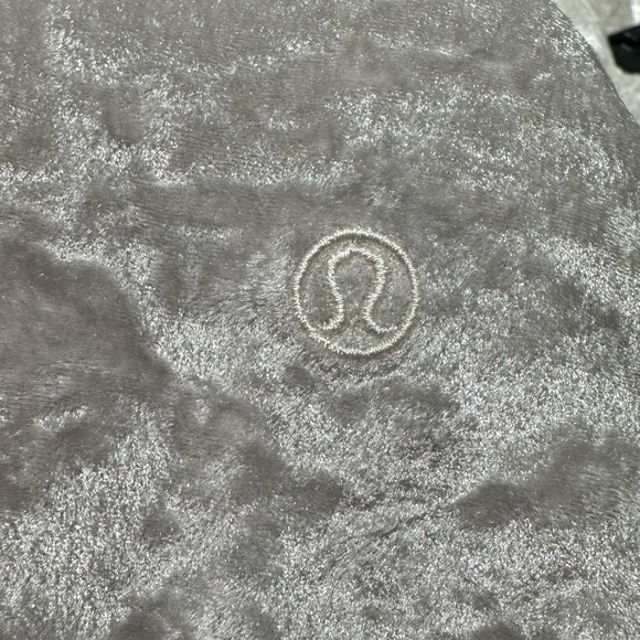 Lululemon Active Wear Ready To Crush Joggers White/Cream Soft Velvet Size 6 - Picture 5 of 6